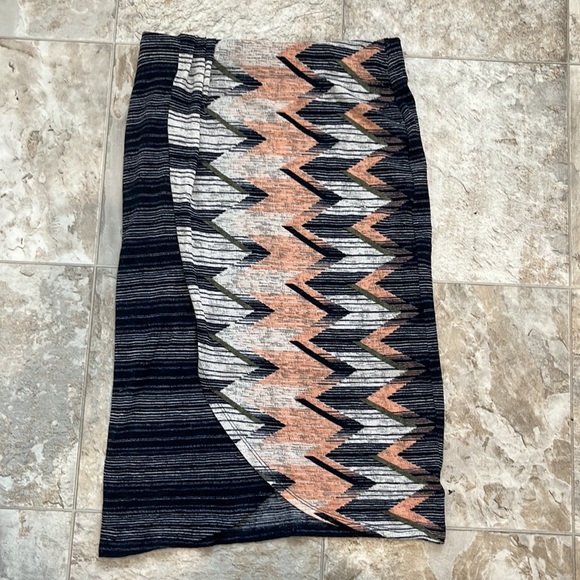 Anthropologie Maeve Wrap Skirt with Tulip Hem - Picture 4 of 6